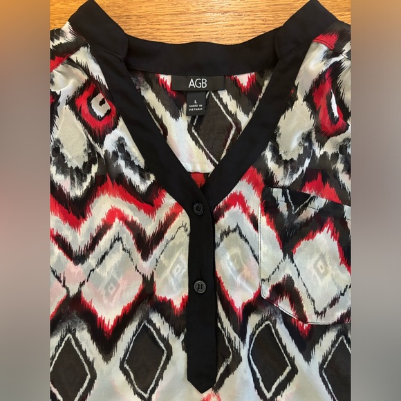 AGB Blouse Women’s Large Multicolor Top Geometric Design Top Semi Sheer Shirt - Picture 2 of 7